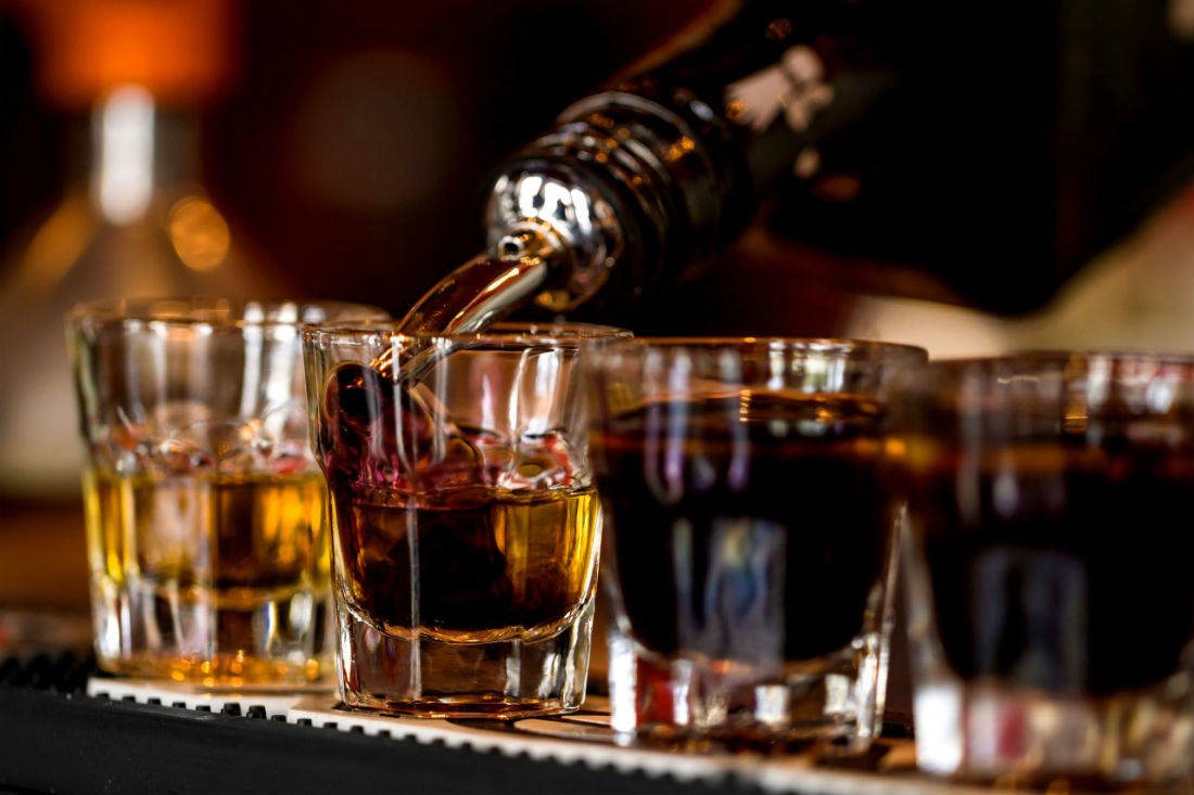 15νθήμερο λουκέτο και πρόστιμο σε κέντρο διασκέδασης